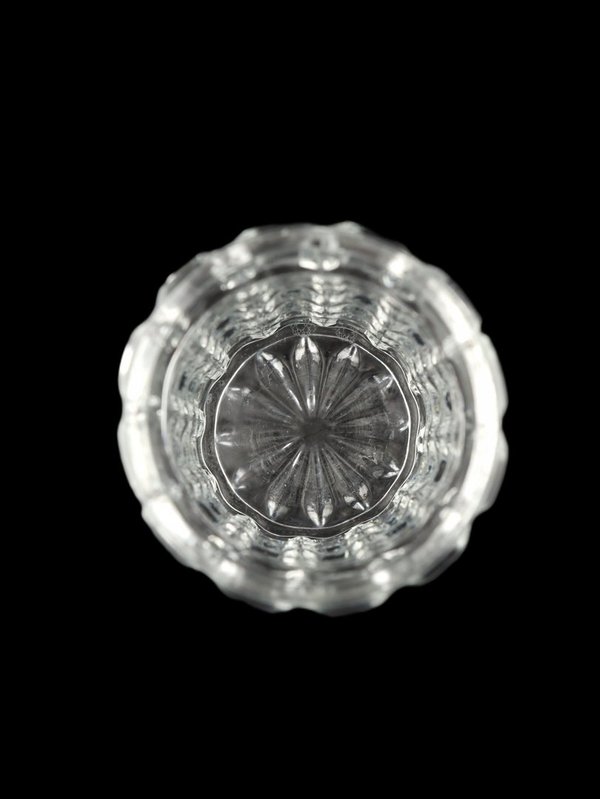 Riihimäen lasi, pieni kristallimaljakko, Aimo Okkolin