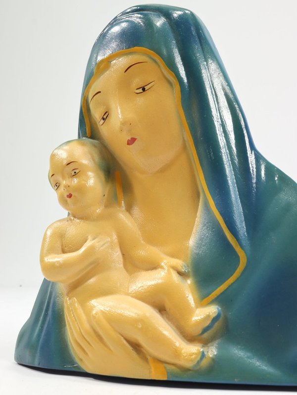 Neitsyt Maria, seinäkoriste